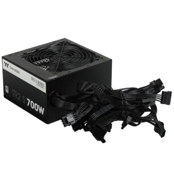 Блок питания Thermaltake TR2 S 700W PS-TRS-0700NPCWEU-2  / APFC / 80+