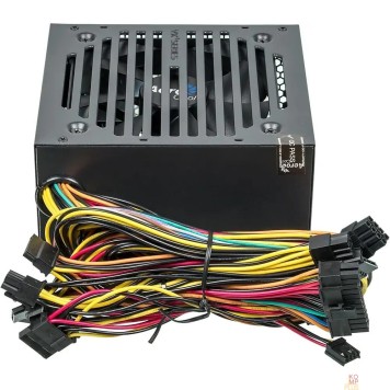 Блок питания Aerocool 700W VX-700 PLUS  (24+4+4pin) 120mm fan 3xSATA RTL (замена 11082404)-1