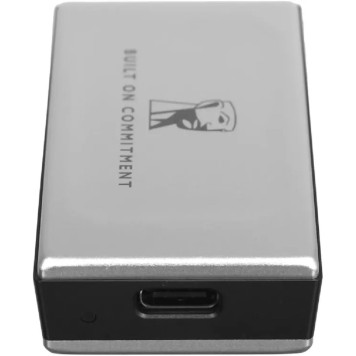 носитель информации Kingston Portable SSD 1TB SXS2000/1000GA External XS2000 BOC,Type-C, USB 3.2 Gen 2x2, R/W 2000/2000MB/s, IP55, 70x33x14mm, Silver (60 мес)-2