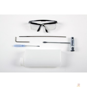 Бензопила HYUNDAI X 4118 Бензопила { двигатель HYUNDAI IC41 2-x такт, возд. охл., 2.0 / 2.7 кВт/л.с.,41 см3, 9.525 мм, 4.5 кг }-1