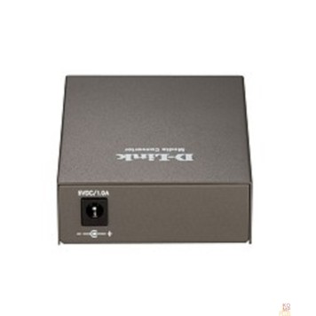 Сетевое оборудование D-Link DMC-F15SC/B1A Медиаконвертер из 100BASE-TX по витой паре в 100BASE-FX по одномодовому волокну (15 км, SC)-1