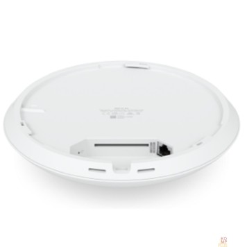 Сетевое оборудование UBIQUITI U7-pro Max Точка доступа 2,4+5+6 ГГц, Wi-Fi 7, 4х4 MIMO, PoE+, 1х 2,5G RJ45-2