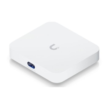 Сетевое оборудование UBIQUITI UCG-Ultra Маршрутизатор 4 ядра (1,5 ГГц), 4х 1G RJ45, 1х 2.5G RJ45 WAN-1